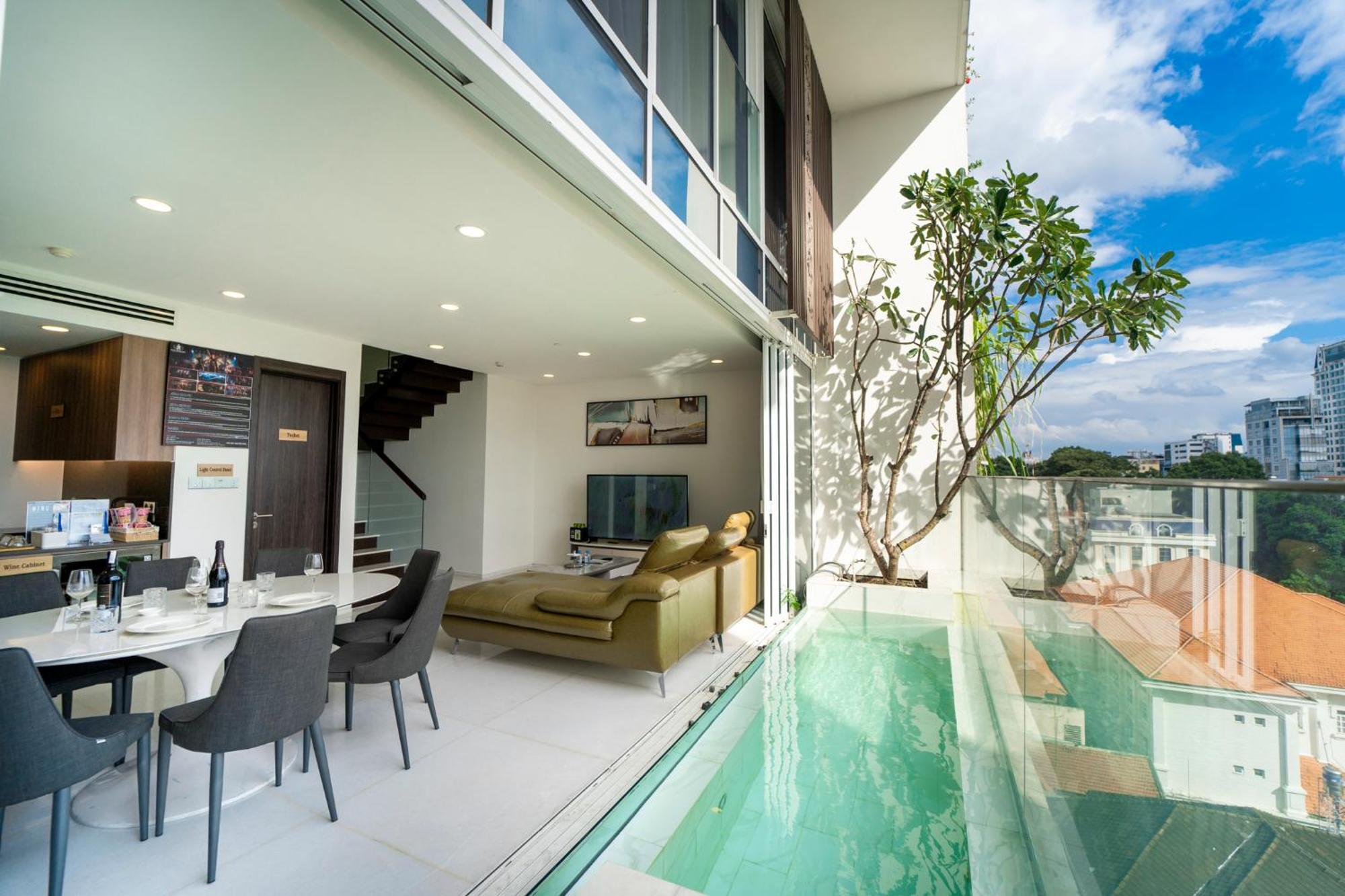 Serenity Saigon Sky Villas - Free One Way Airport Shuttle 호치민 외부 사진