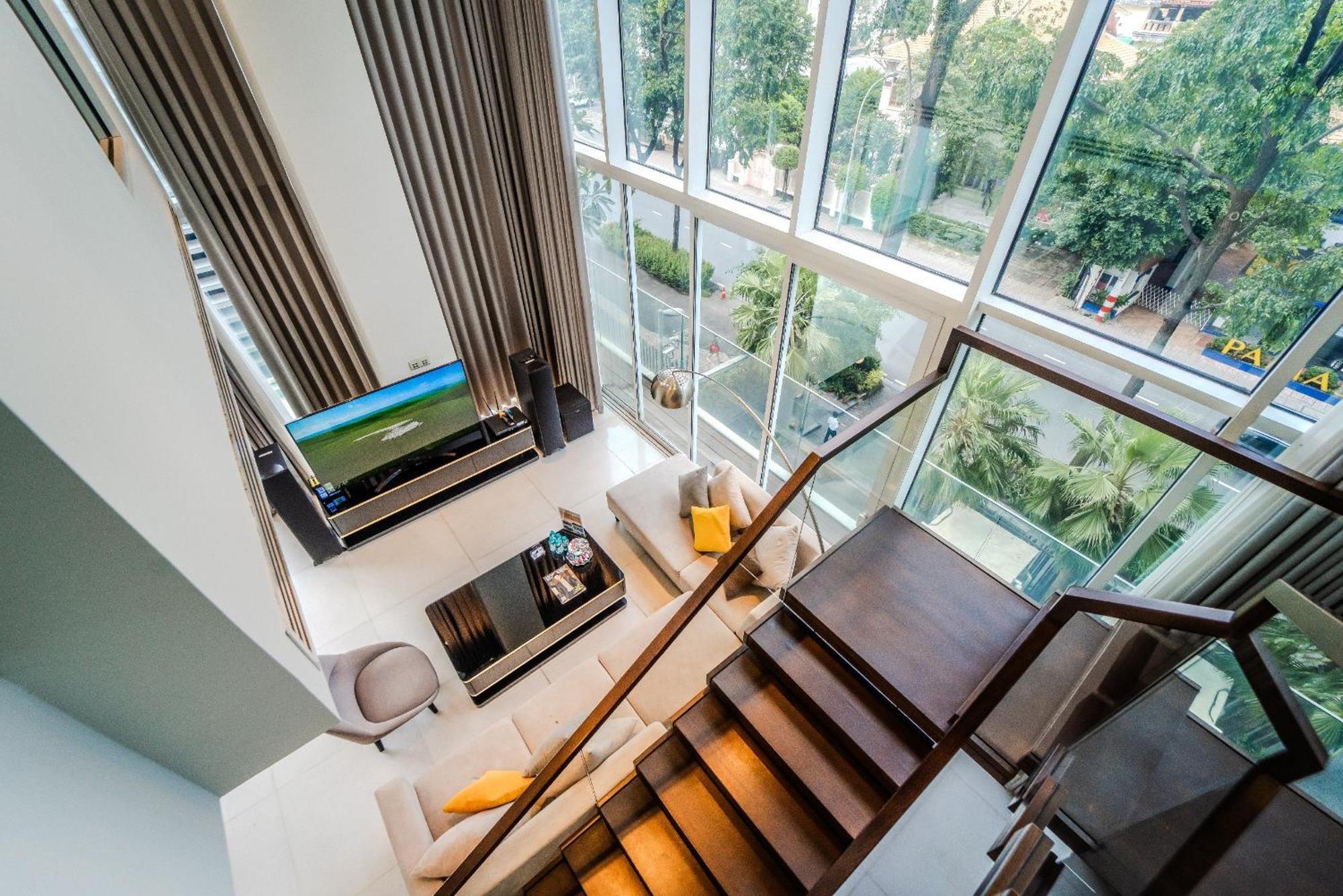 Serenity Saigon Sky Villas - Free One Way Airport Shuttle 호치민 외부 사진